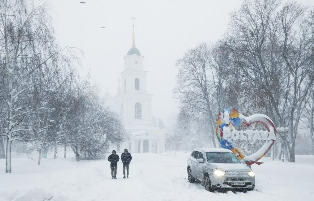 Як підготуватися до зимових відключень у Полтаві