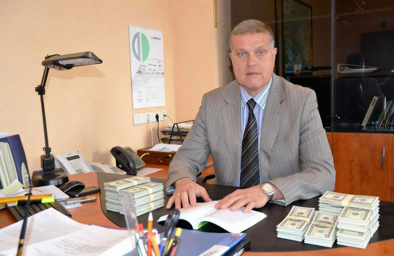 Екс-начальник Полтавської митниці поновлений на посаді через суд